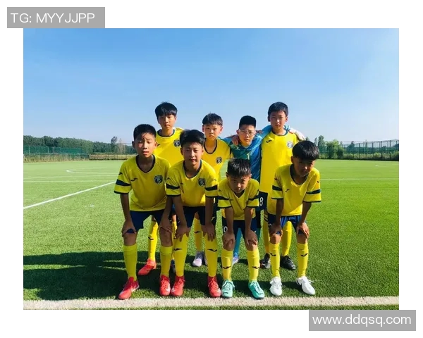 小孩足球明星之争谁能成为未来的绿茵场传奇英雄